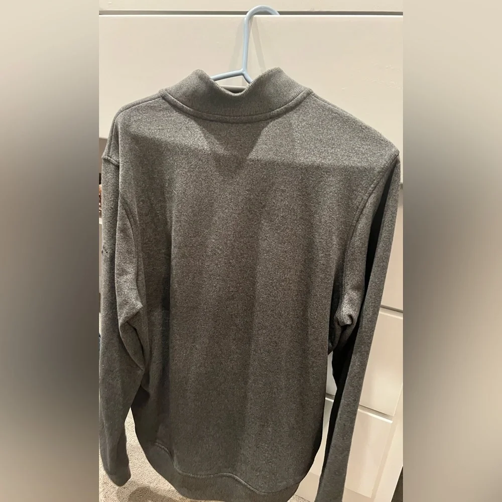 Travis Mathew Men's Dark Gray Henley Pullover Sweater